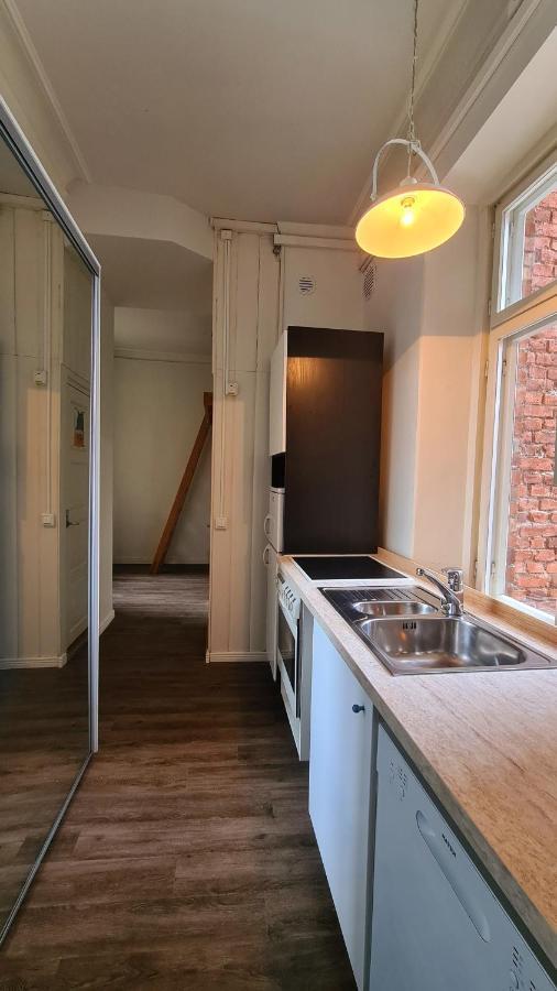 Apartamento 4 Blocks From Stockmann Helsinki Exterior foto